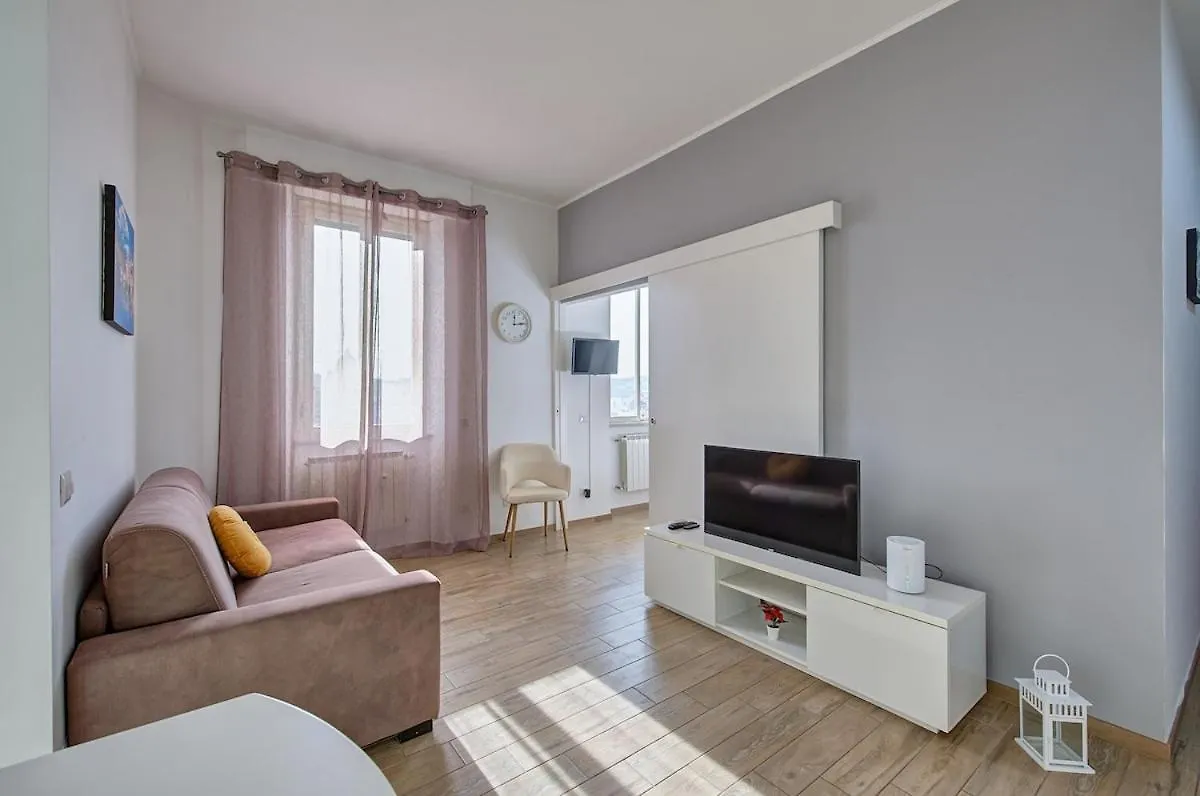 Luxury View On St Peter Basilica Apartment Rome