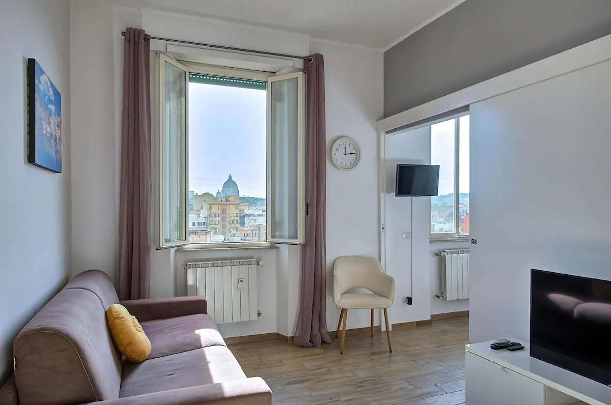 Luxury View On St Peter Basilica Apartment Rome